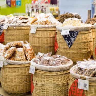 北京華晨遠洋國際貿(mào)易有限責任公司